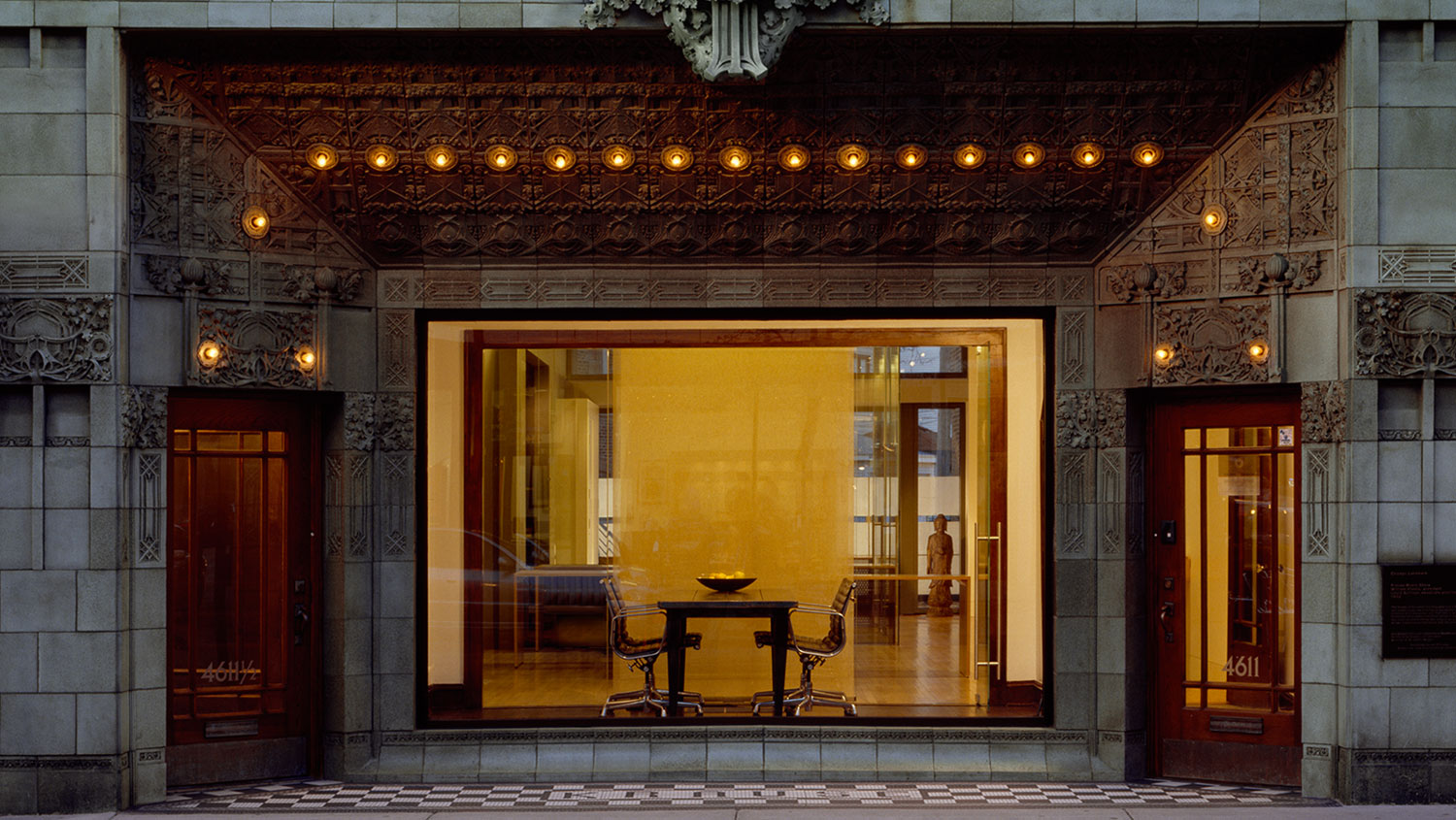 Featured image for “<b>TimeOut</b><br>Streetscape”